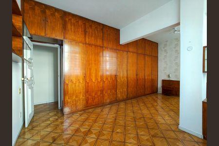 Apartamento para alugar com 130m², 2 quartos e 1 vaga Apartamento para alugar com 130m², 2 quartos e 1 vagaQuarto 2