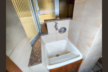 Área de Serviço de apartamento para alugar com 2 quartos, 130m² em Tijuca, Rio de Janeiro