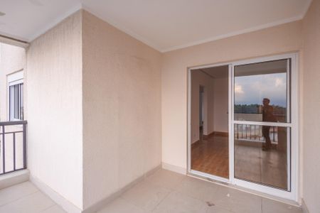 Apartamento para alugar com 80m², 3 quartos e 2 vagas Apartamento para alugar com 80m², 3 quartos e 2 vagasVaranda