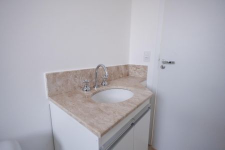 Banheiro do Suíte de apartamento para alugar com 3 quartos, 80m² em Parque Paduan, Taubaté