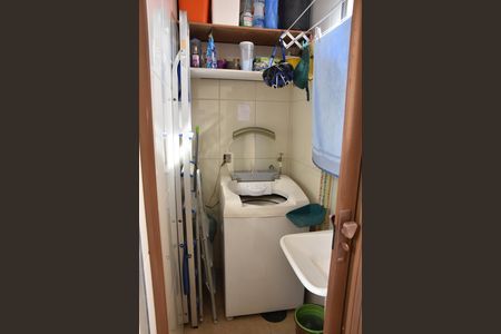 Apartamento para alugar com 100m², 2 quartos e 1 vaga Apartamento para alugar com 100m², 2 quartos e 1 vagaarea serviço