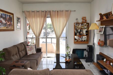 Apartamento para alugar com 100m², 2 quartos e 1 vaga Apartamento para alugar com 100m², 2 quartos e 1 vagaSala