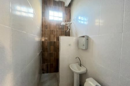 Studio para alugar com 30m², 2 quartos e sem vaga Studio para alugar com 30m², 2 quartos e sem vagaBanheiro 1