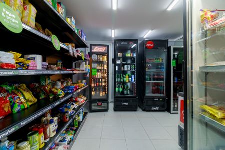 Apartamento para alugar com 45m², 1 quarto e 1 vaga Apartamento para alugar com 45m², 1 quarto e 1 vagaÁrea comum - Mini Mercado
