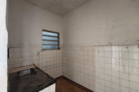 Cozinha de apartamento para alugar com 1 quarto, 60m² em Guilhermina, Praia Grande
