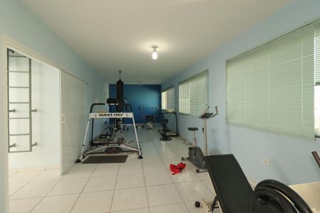 Casa para alugar com 454m², 4 quartos e 8 vagasAcademia