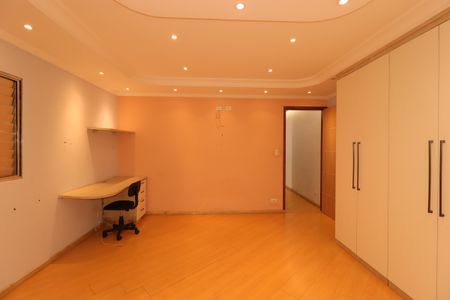 Casa para alugar com 454m², 4 quartos e 8 vagasQuarto 1