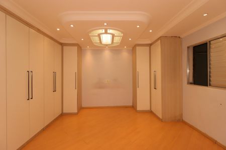 Casa para alugar com 454m², 4 quartos e 8 vagasQuarto 1