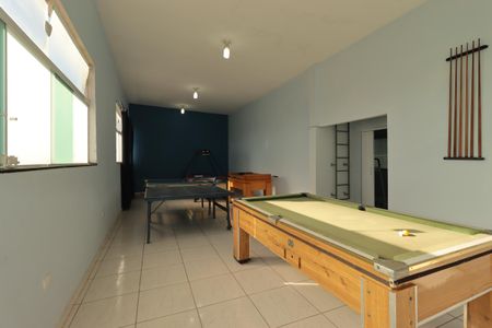 Casa para alugar com 454m², 4 quartos e 8 vagasSalão de Jogos