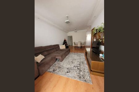 Casa à venda com 75m², 3 quartos e 3 vagas