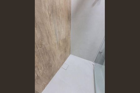 Casa à venda com 75m², 3 quartos e 3 vagas