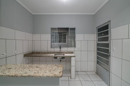 Casa para alugar com 100m², 2 quartos e 1 vaga Casa para alugar com 100m², 2 quartos e 1 vagaCozinha