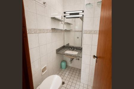 Banheiro de casa à venda com 3 quartos, 380m² em Vila Industrial (Campinas), Campinas