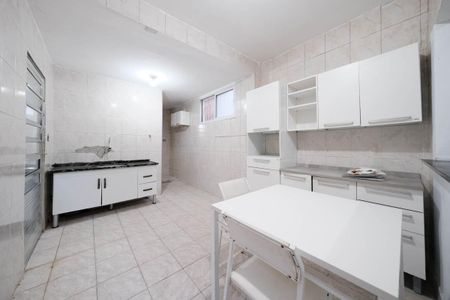 Casa para alugar com 60m², 2 quartos e sem vagaSala/Cozinha