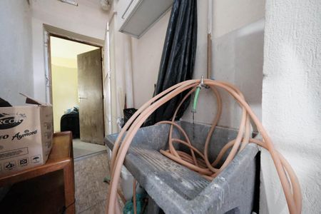 Casa para alugar com 60m², 2 quartos e sem vagaÁrea de Serviço
