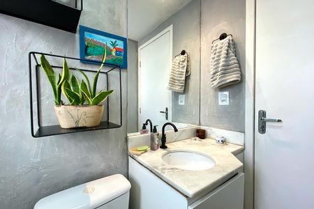 Apartamento à venda com 56m², 2 quartos e 1 vaga Apartamento à venda com 56m², 2 quartos e 1 vagaBanheiro