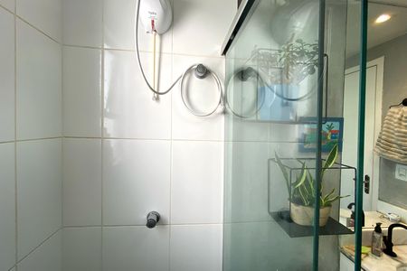 Apartamento à venda com 56m², 2 quartos e 1 vaga Apartamento à venda com 56m², 2 quartos e 1 vagaBanheiro