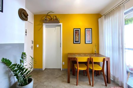 Apartamento à venda com 56m², 2 quartos e 1 vaga Apartamento à venda com 56m², 2 quartos e 1 vagaSala
