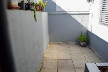 Quintal de casa à venda com 3 quartos, 125m² em Vila Esperança, São Paulo