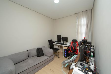 Apartamento à venda com 84m², 3 quartos e 1 vaga Apartamento à venda com 84m², 3 quartos e 1 vagaQUARTO2