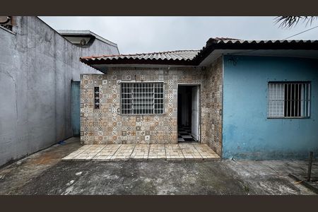 Quintal - Garagem de casa para alugar com 2 quartos, 50m² em Santa Terezinha, Santo André
