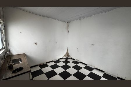 Cozinha de casa para alugar com 2 quartos, 50m² em Santa Terezinha, Santo André