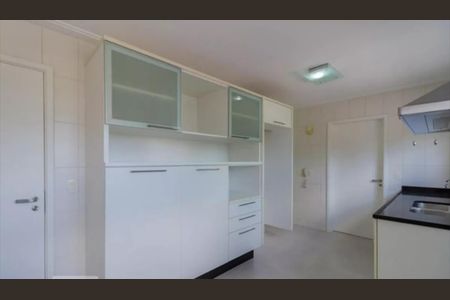 Apartamento à venda com 168m², 4 quartos e 3 vagas Apartamento à venda com 168m², 4 quartos e 3 vagasFoto 08