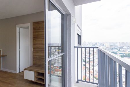 Apartamento para alugar com 41m², 2 quartos e sem vaga Apartamento para alugar com 41m², 2 quartos e sem vagaVaranda Sala