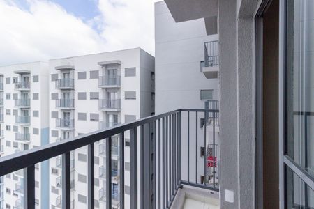 Apartamento para alugar com 41m², 2 quartos e sem vaga Apartamento para alugar com 41m², 2 quartos e sem vagaVaranda Sala