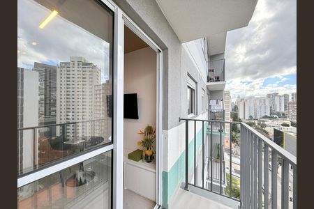 Apartamento para alugar com 27m², 1 quarto e sem vaga Apartamento para alugar com 27m², 1 quarto e sem vagaSacada