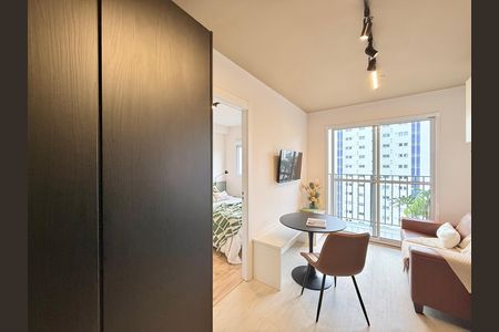 Apartamento para alugar com 27m², 1 quarto e sem vaga Apartamento para alugar com 27m², 1 quarto e sem vagaCozinha