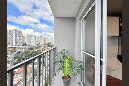 Apartamento para alugar com 27m², 1 quarto e sem vaga Apartamento para alugar com 27m², 1 quarto e sem vagaSacada