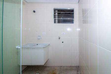 Studio para alugar com 38m², 1 quarto e sem vaga Studio para alugar com 38m², 1 quarto e sem vagaBanheiro