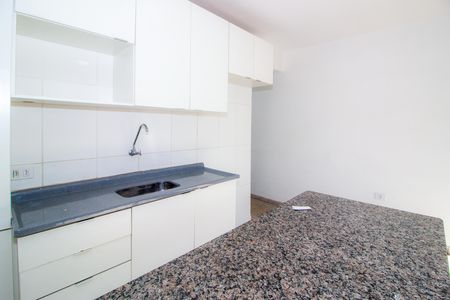 Studio para alugar com 38m², 1 quarto e sem vaga Studio para alugar com 38m², 1 quarto e sem vagaSala/Cozinha