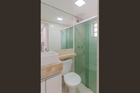 Banheiro de apartamento para alugar com 3 quartos, 72m² em Jardim Nova Europa, Campinas