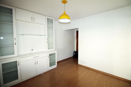 Apartamento para alugar com 50m², 2 quartos e 1 vagaSala