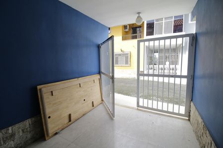 Casa de condomínio à venda com 88m², 2 quartos e 2 vagasGaragem