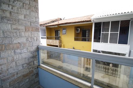 Casa de condomínio à venda com 88m², 2 quartos e 2 vagasVaranda da Suíte 1