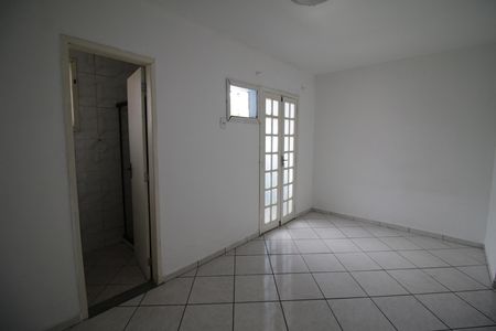 Casa de condomínio à venda com 88m², 2 quartos e 2 vagasSuíte 2