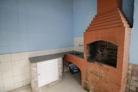 Casa de condomínio à venda com 88m², 2 quartos e 2 vagasChurrasqueira