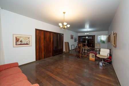 SALA de casa à venda com 4 quartos, 325m² em Cidade Jardim, Belo Horizonte