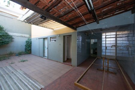 AREA EXTERNA de casa à venda com 4 quartos, 325m² em Cidade Jardim, Belo Horizonte