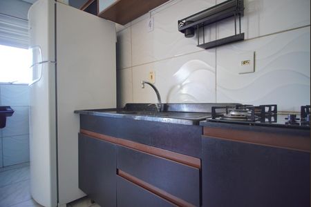 Cozinha de apartamento para alugar com 2 quartos, 46m² em Passo das Pedras, Porto Alegre