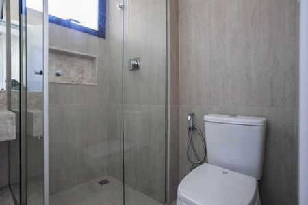 Casa à venda com 135m², 3 quartos e 2 vagas Casa à venda com 135m², 3 quartos e 2 vagasBanheiro da suíte 1