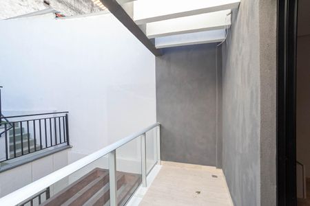 Casa à venda com 135m², 3 quartos e 2 vagas Casa à venda com 135m², 3 quartos e 2 vagasVaranda da suíte 3