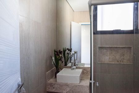 Casa à venda com 135m², 3 quartos e 2 vagas Casa à venda com 135m², 3 quartos e 2 vagasBanheiro da suíte 1
