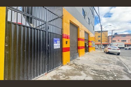 Fachada de kitnet/studio para alugar com 1 quarto, 35m² em Piatã, Salvador