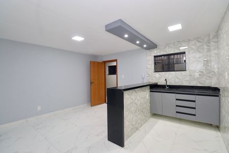 Cozinha de kitnet/studio para alugar com 1 quarto, 35m² em Piatã, Salvador