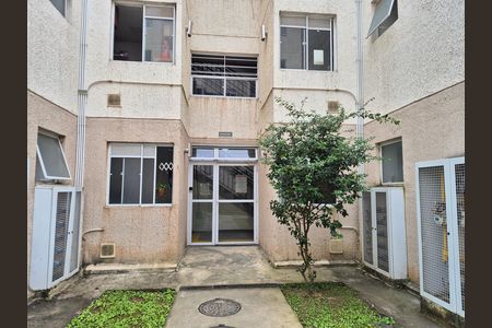 Apartamento à venda com 2 quartos, 44m² em Vargem Pequena, Rio de Janeiro