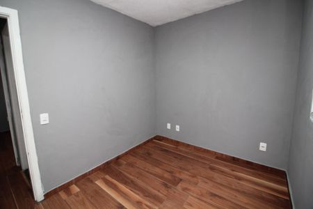 Quarto 2 de apartamento para alugar com 2 quartos, 42m² em Jardim Boa Vista (zona Oeste), Osasco